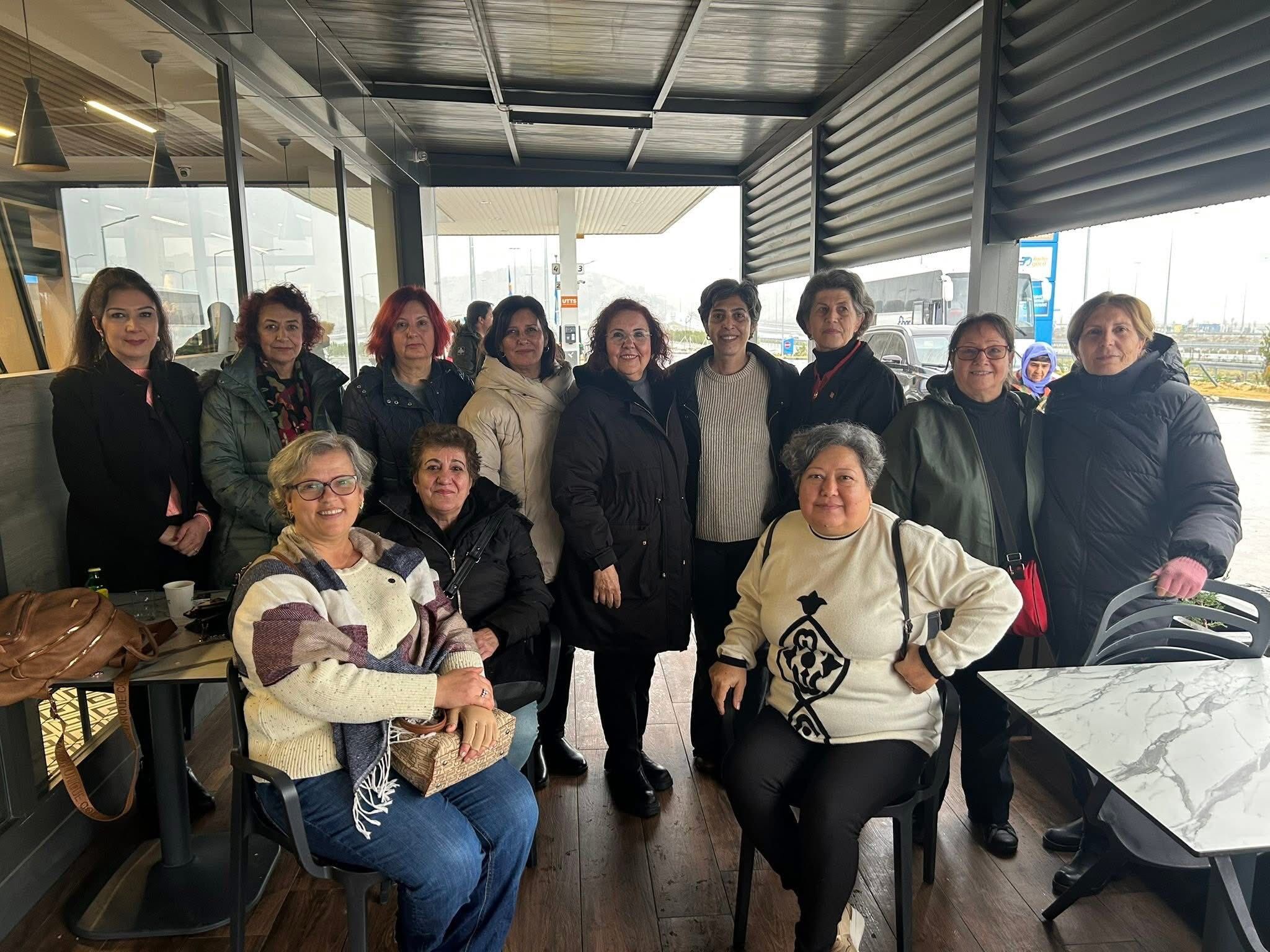 Aydinda Chpli Kadinlar Kapi Kapi Geziyor Baskan Ekiz Efelerin 83 Mahallesinde Uye Calismalari Hiz Kazandi 643652 91F6E42935F6E42F2A9A015Ce62E868D