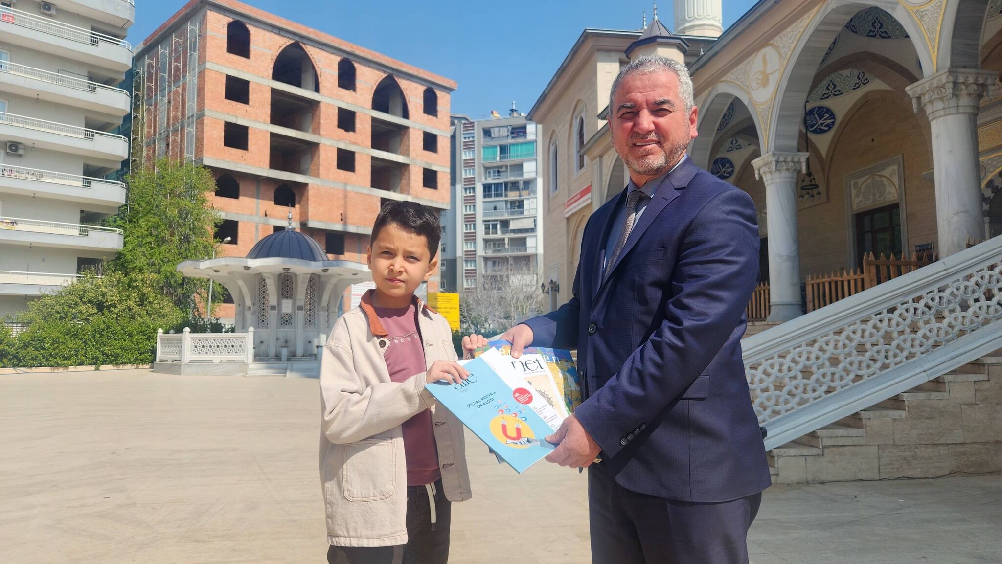 Aydinda Kucuk Ogrenciden Buyuk Destek Harcliklariyla Kuran Kursuna Pencere Bagisladi 647677 Bfbb249D69E6C3540816C56Fb8E2A496