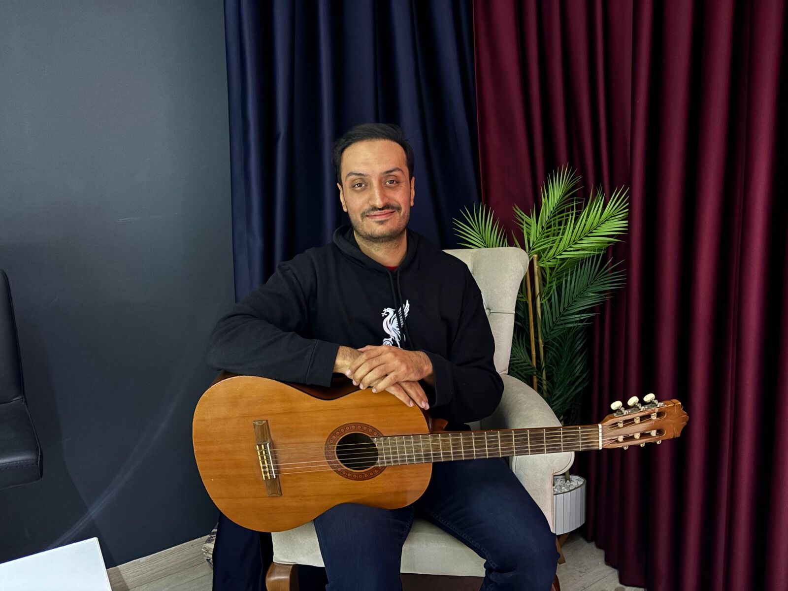 Aydınlı genç sanatçıdan yeni eser: Bilgehan Serhat Çınar, müzik kariyerini ve hayatını Hedef’e anlattı