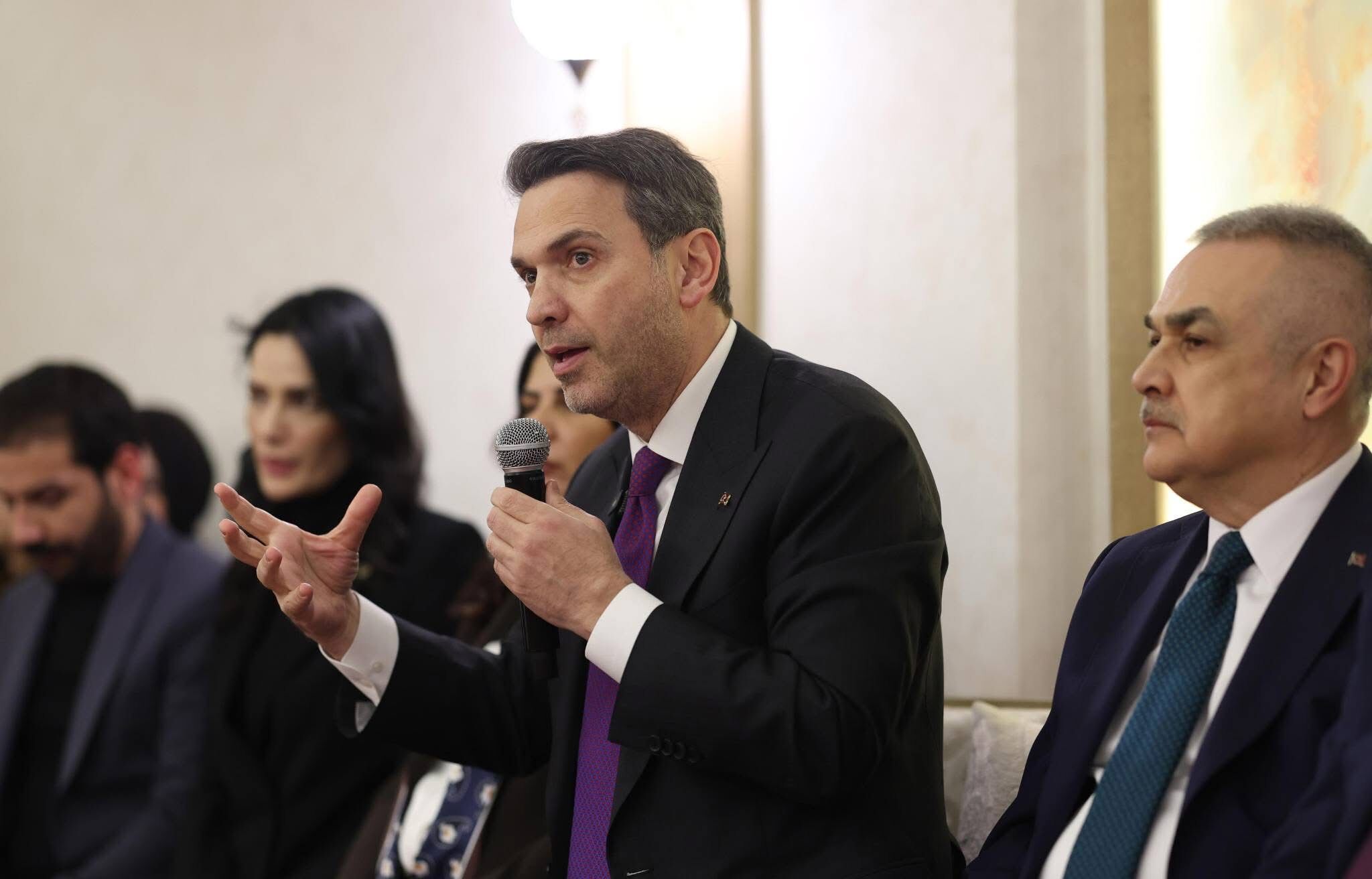 Bakan Bayraktarin Aydindaki Son Duragi Gencler Oldu Savas Genclerin Enerjisiyle Omuz Omuza 647154 Da79B1F692Bc0F9E5Aa9D9Aa0195076D