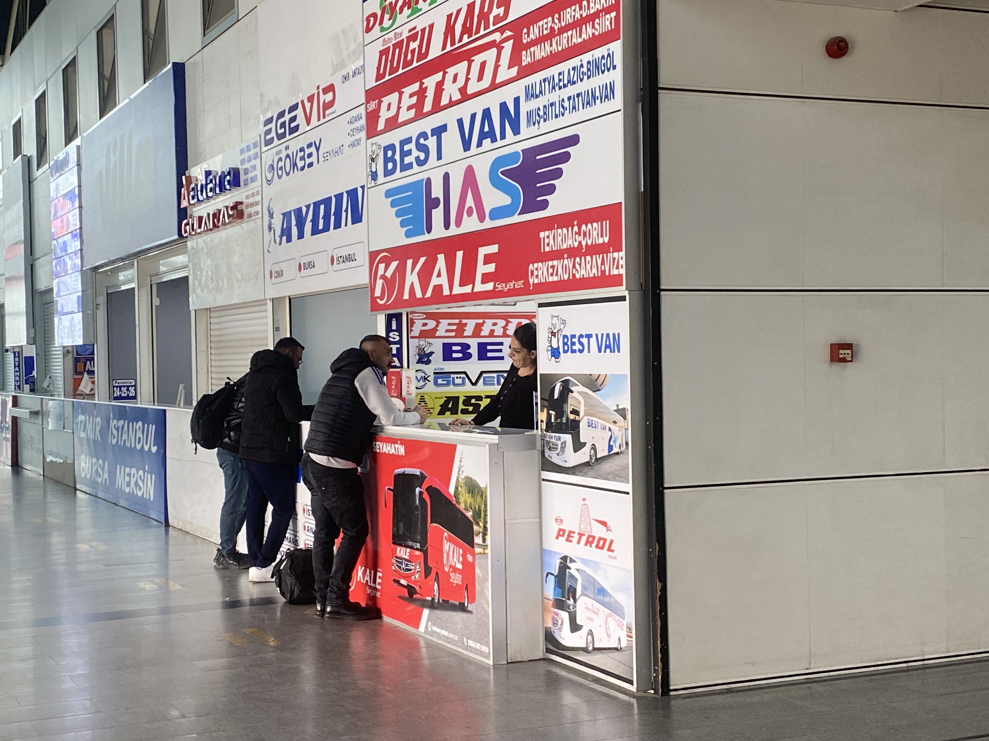 Bilet Fiyatlarina Gelen Zam Otogari Bos Birakti Bayramda Beklenen Yogunluk Yasanmadi 648323 77E251E51C3460308B6B9A861Fc6A5De