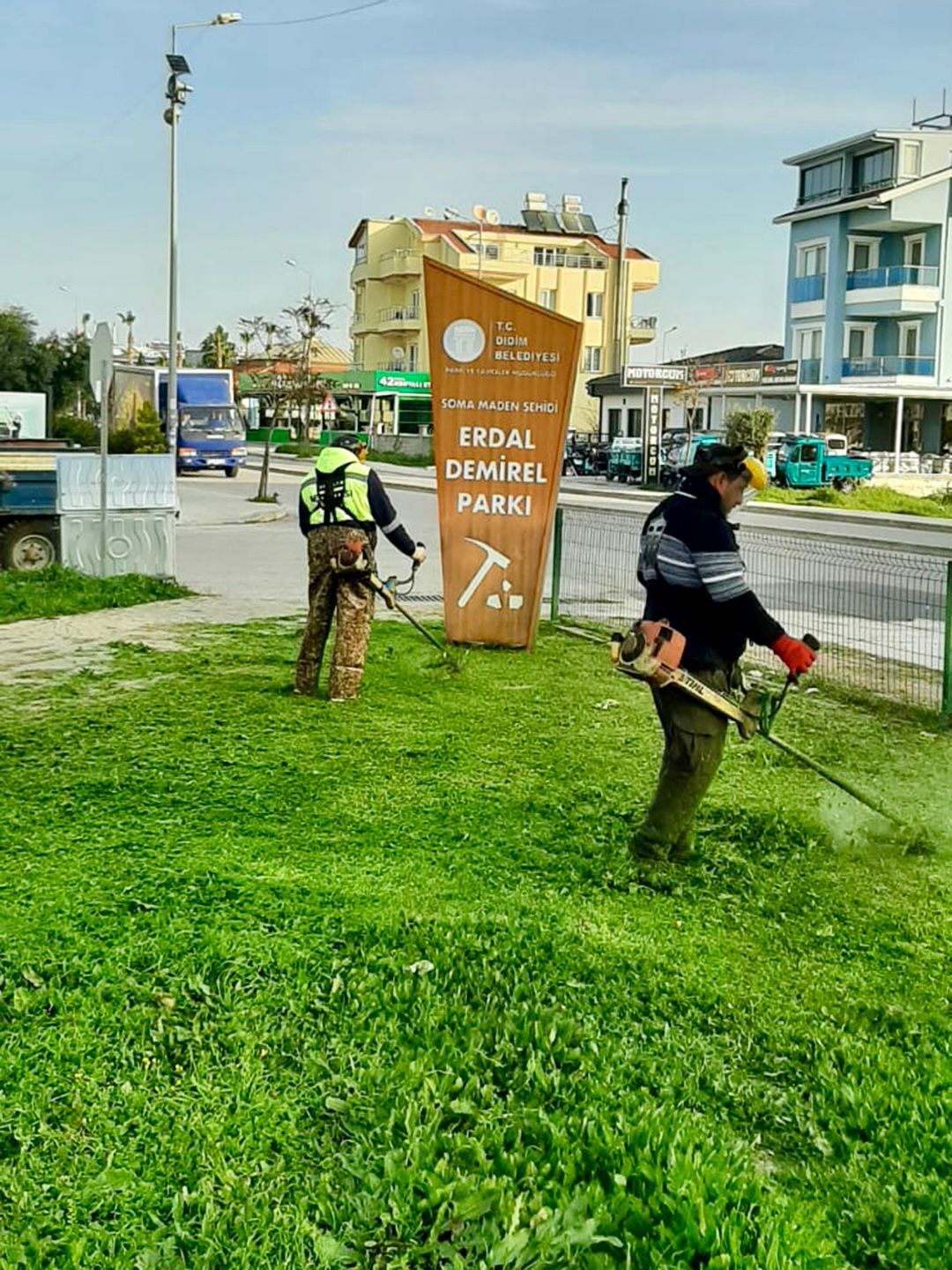 Didim Belediyesi’nin çalışmaları ile ilçedeki parklar daha güzel ve daha yeşil