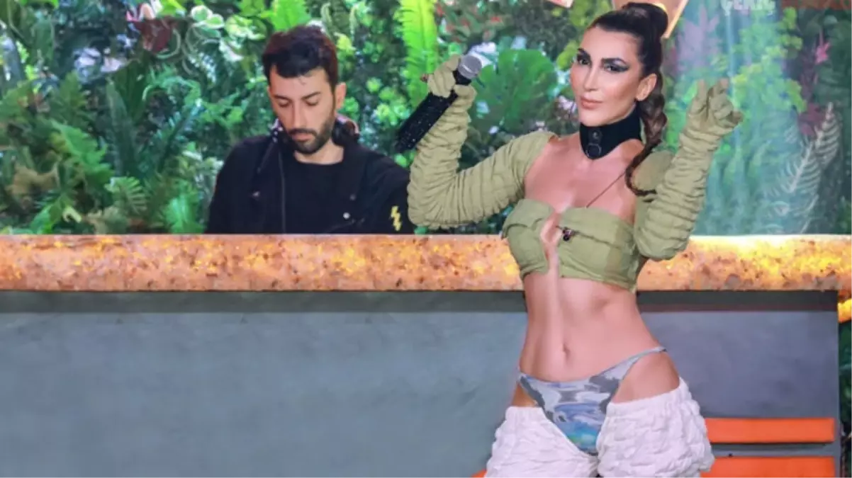 Hande Yener Kim