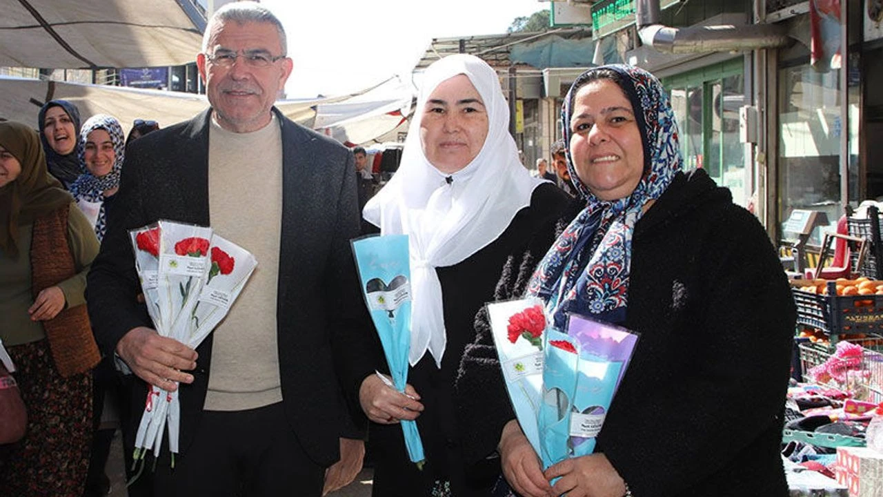 Köşk Belediye Başkanı Nuri Güler Kadınlar Gününe Özel Jest