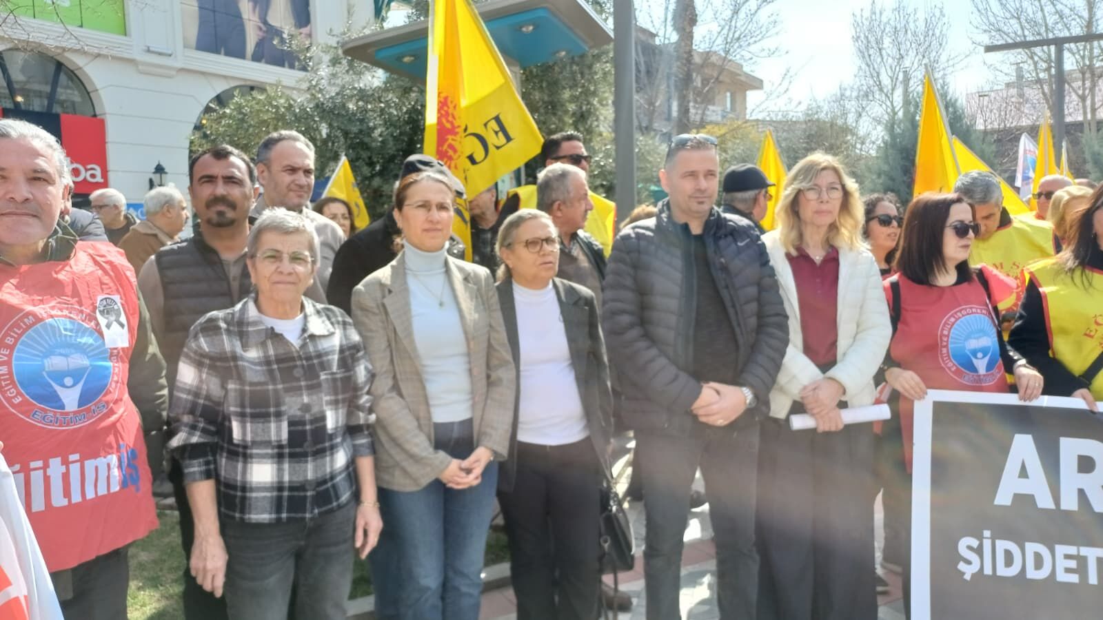 Nazillide Egitimciler Siddete Karsi Ses Yukseltti Guvenlik Aciginin Bedelini Canimizla Mi Odeyecegiz 643920 A11441Aec34587F4643A239155974F91