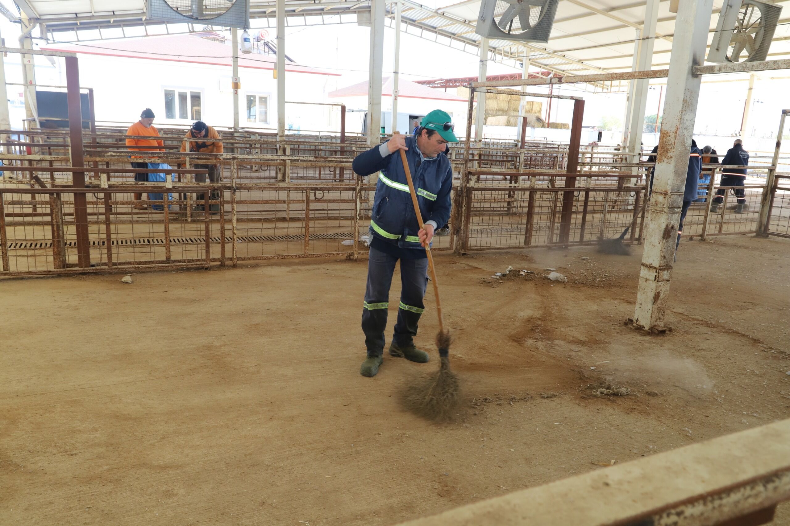 Nazillideki Ureticilere Mujde 7 Ay Sonra Yeniden Aciliyor 643814 B3B96A7553B5Aa266257A3A0Daed0C1E