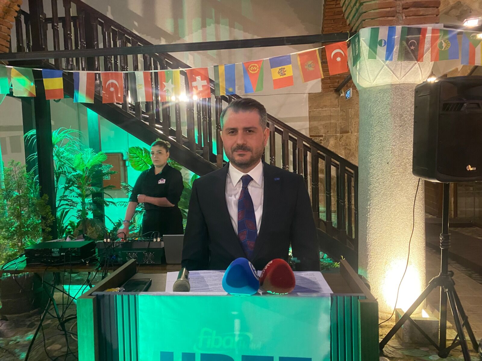 UDEF Aydın’daki yabancı öğrencileri iftar sofrasında buluşturdu