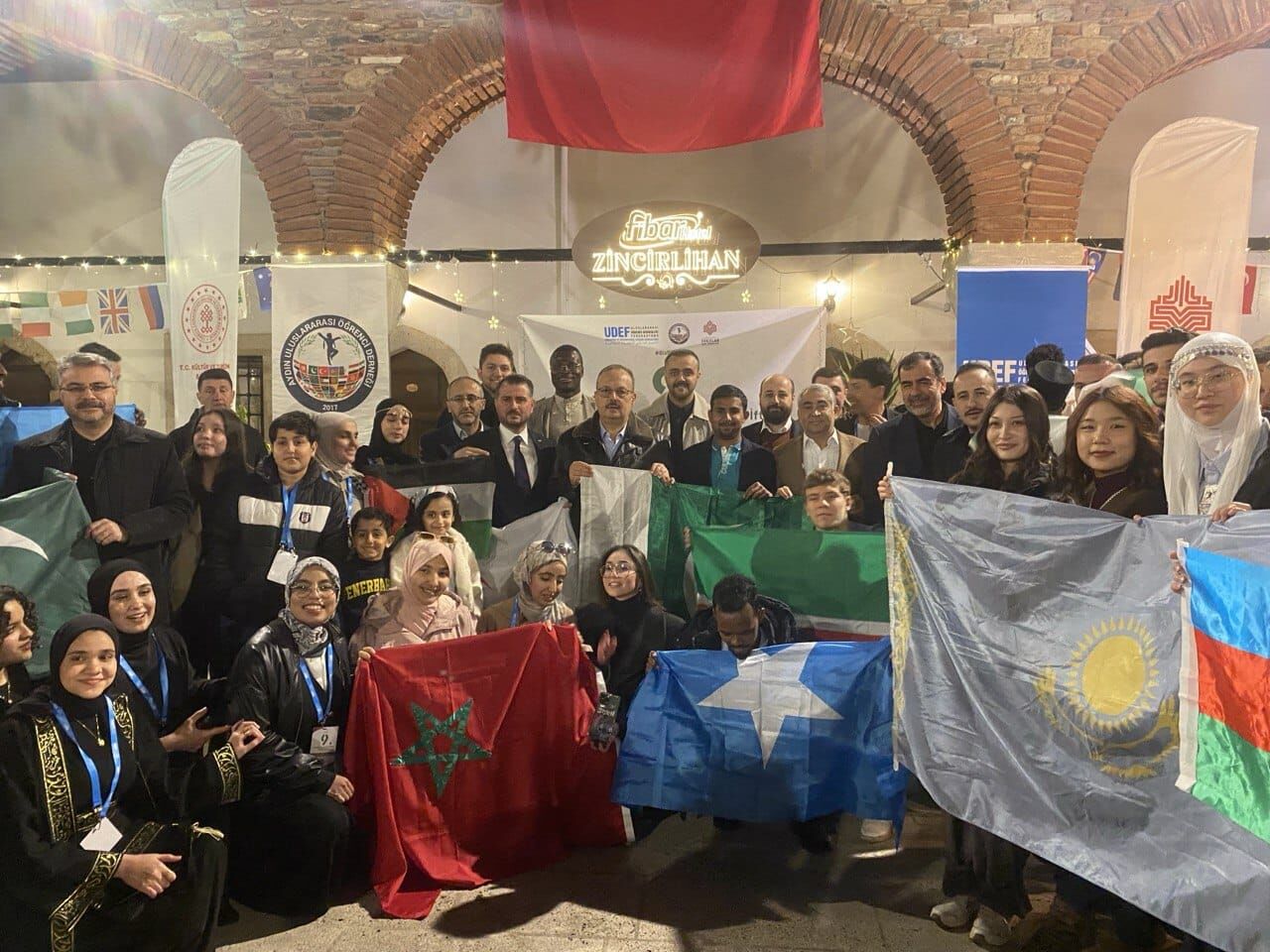 UDEF Aydın’daki yabancı öğrencileri iftar sofrasında buluşturdu
