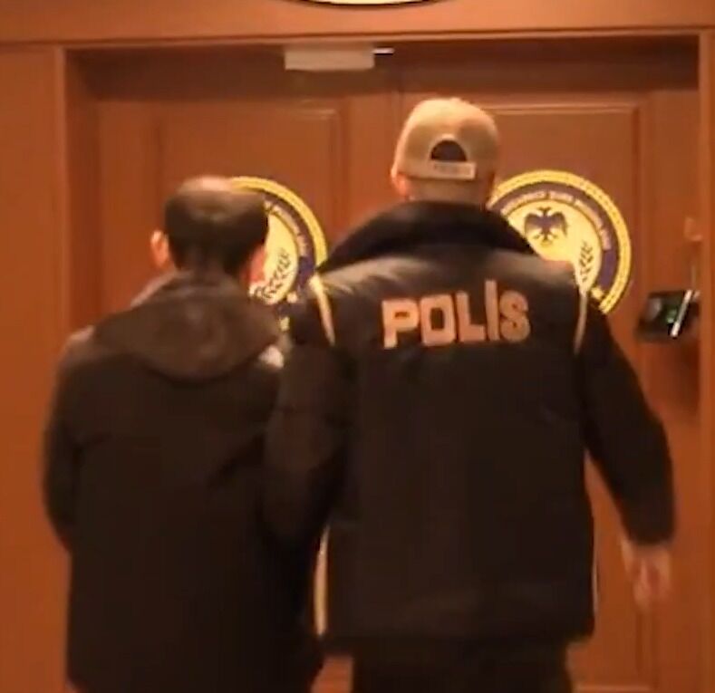Aydın'da azılı terör örgütünün elemanları yakalandı! İçişleri Bakanlığı kamuoyuna duyurdu