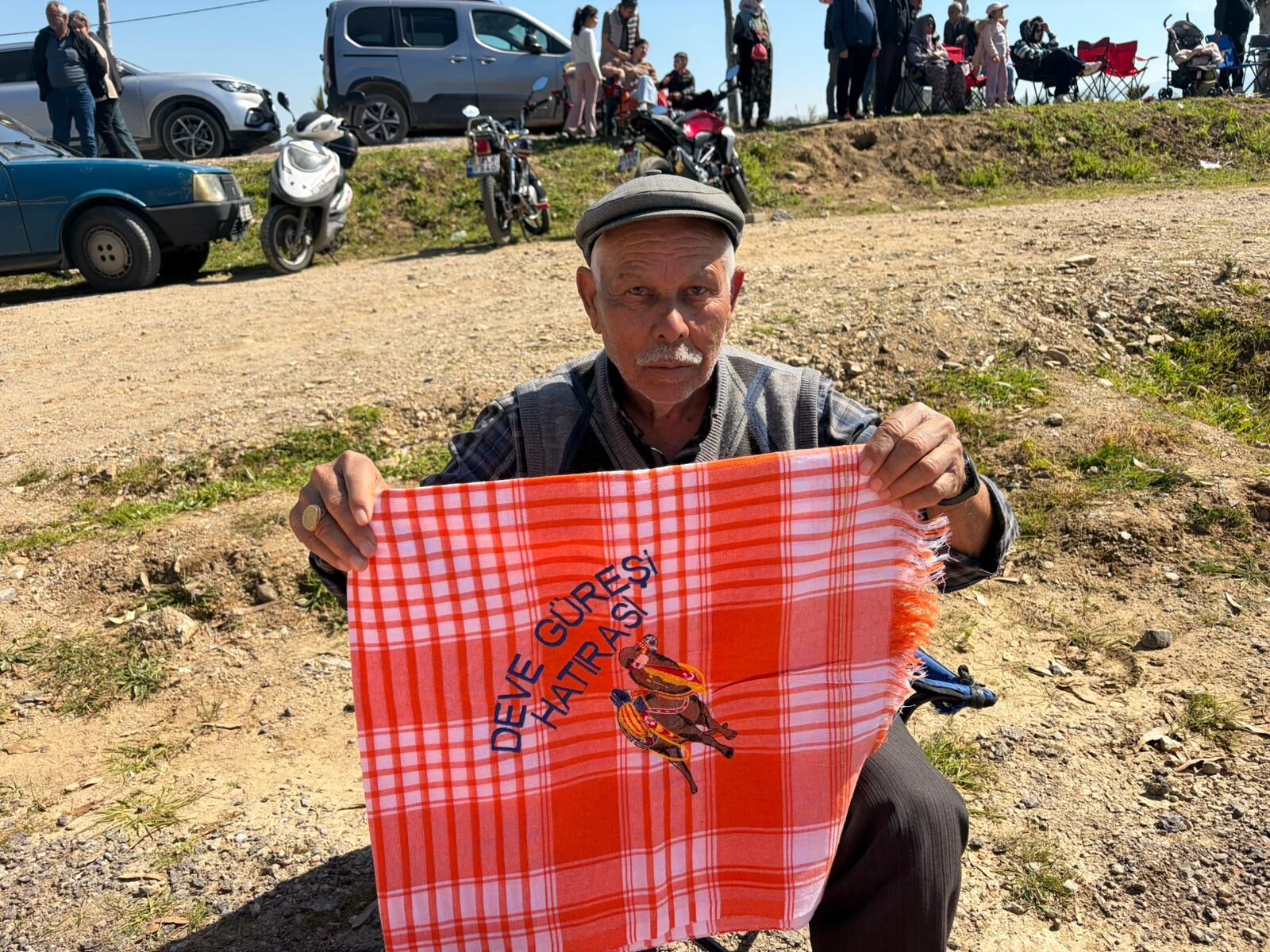 İncirliova Deve Güreşi Festivali’nde yörük kültürüne yoğun ilgi: Deve güreşi esnafın yüzünü güldürdü