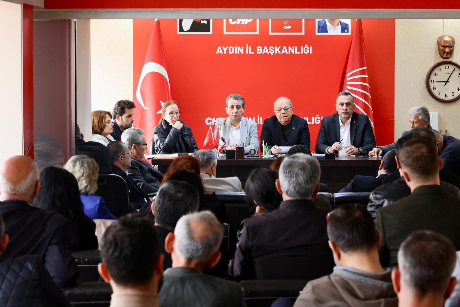 CHP Grubu’nun yeni Başkanvekili Anıl Yetişkin oldu