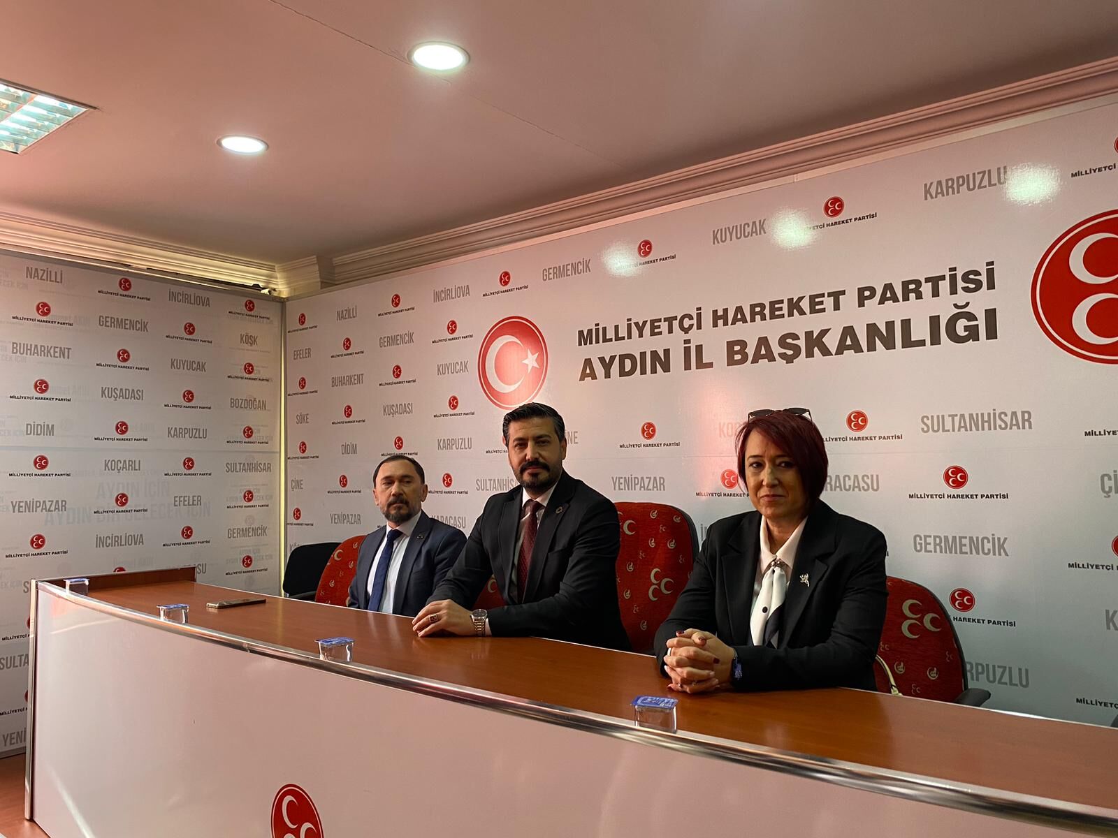 MHP Aydın’da bayramlaşma: Başkan Cihangiroğlu’ndan birlik vurgusu