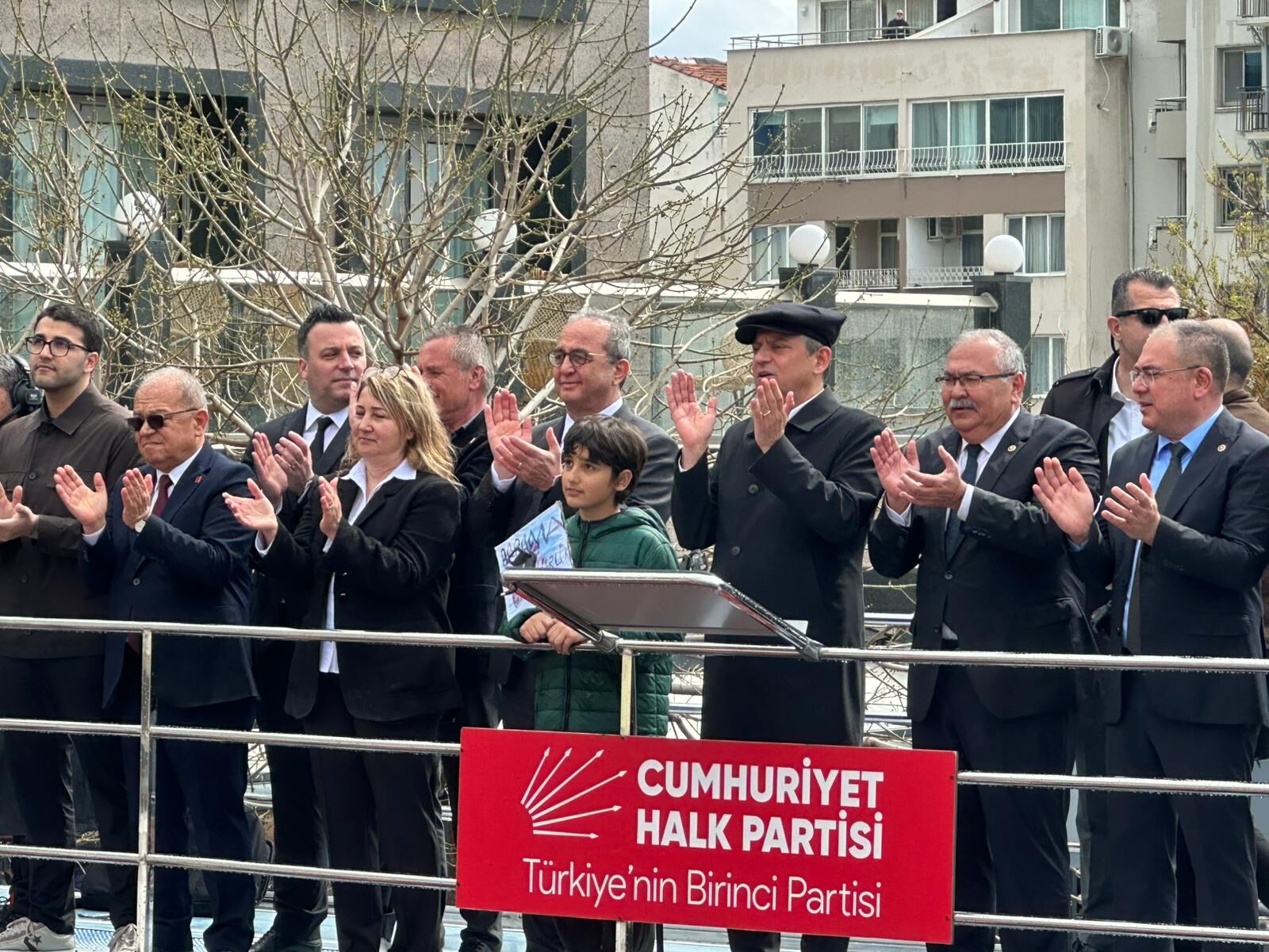 CHP'li Ömer Günel'in oğlundan mitingte babasına destek! “Babama özgürlük”