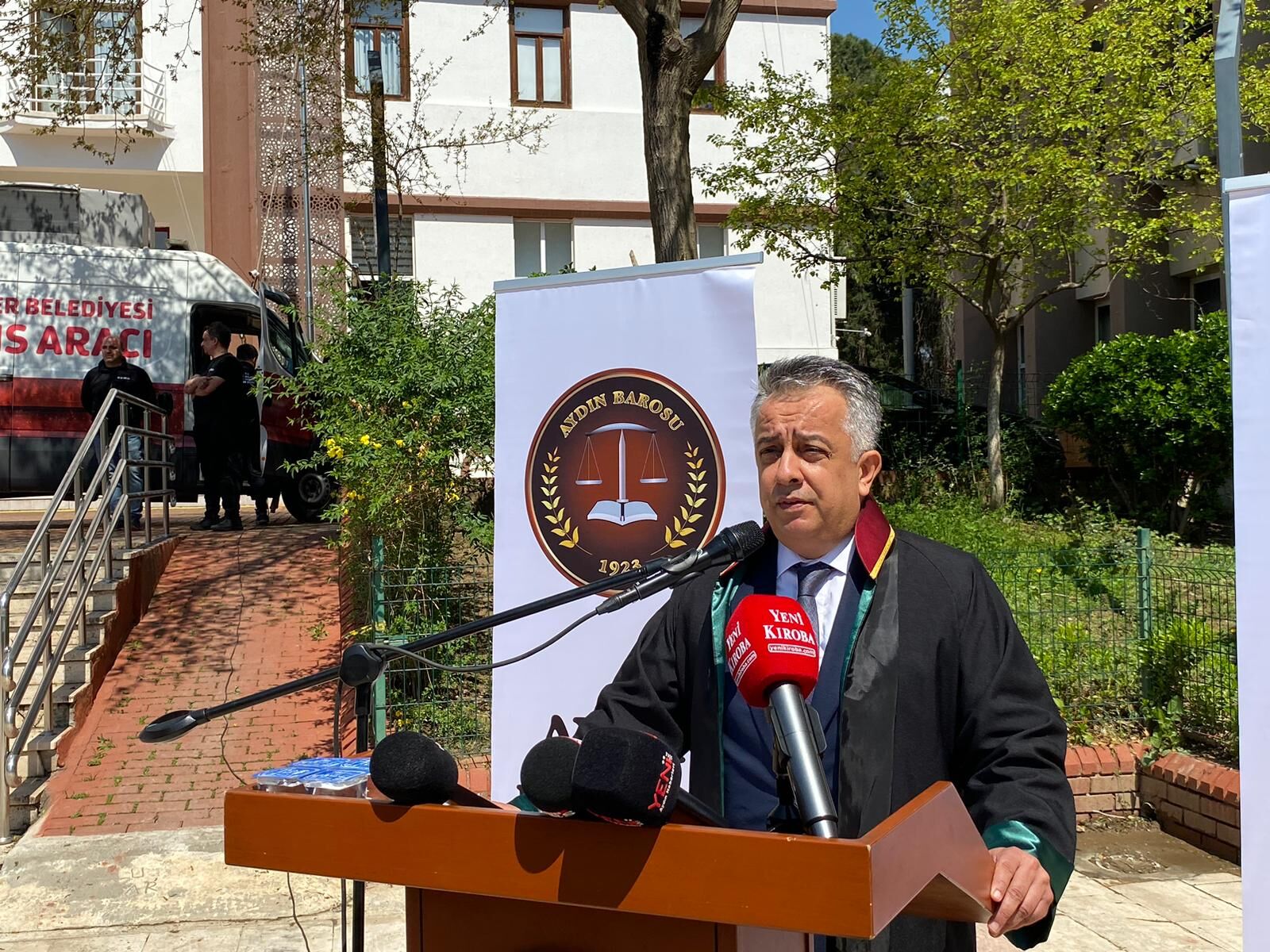 Aydın Barosu’ndan Avukatlar Günü’nde güçlü mesaj! “Güçlü savunma, adaletin ve hukuk devletinin teminatıdır”