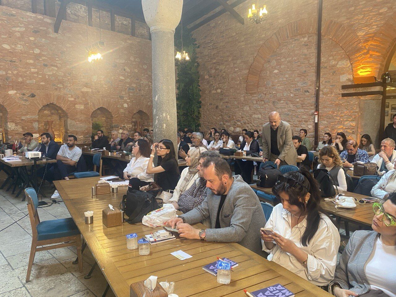 Aydın’da Basın Camiasına Özel Yapılan Eğitim Programı Başladı Katılımcılar Dijital Medya Ve Yapay Zeka Konusunda Bilinçlendirildi (2)