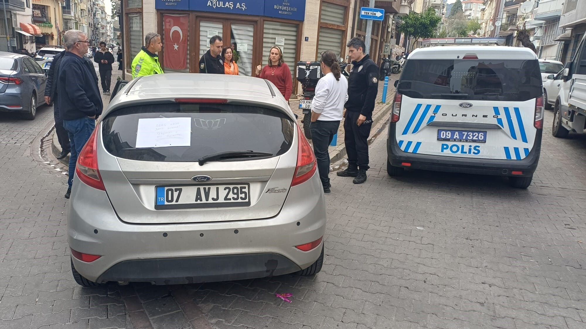 Aydın’da el freni faciası! Dikkatsizlik canına mâl oluyordu