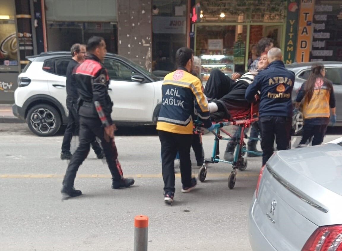 Aydın’da Kırık Ayağıyla Dört Kat Indi! İkna Çabaları Sonuçsuz Kaldı (4)