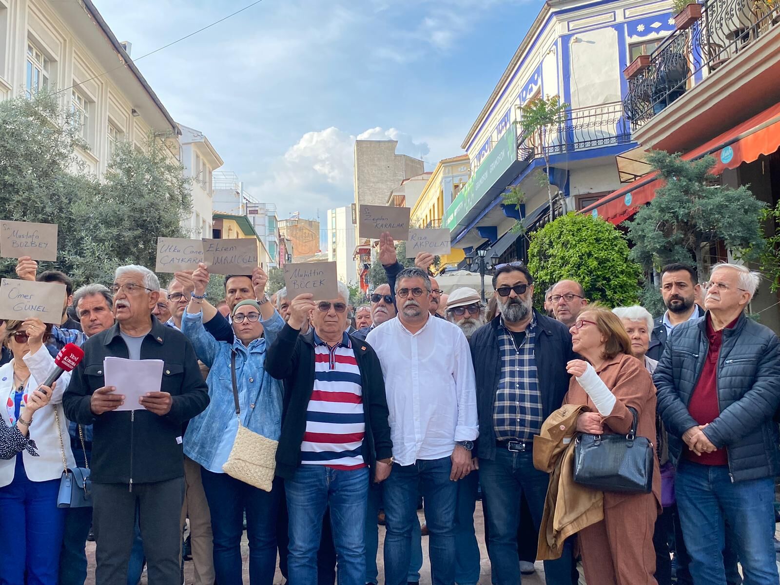 Aydın’da Tutuklu Belediye Başkanlarına Destek “Bu Isimleri Silemeyeceksiniz” (1)