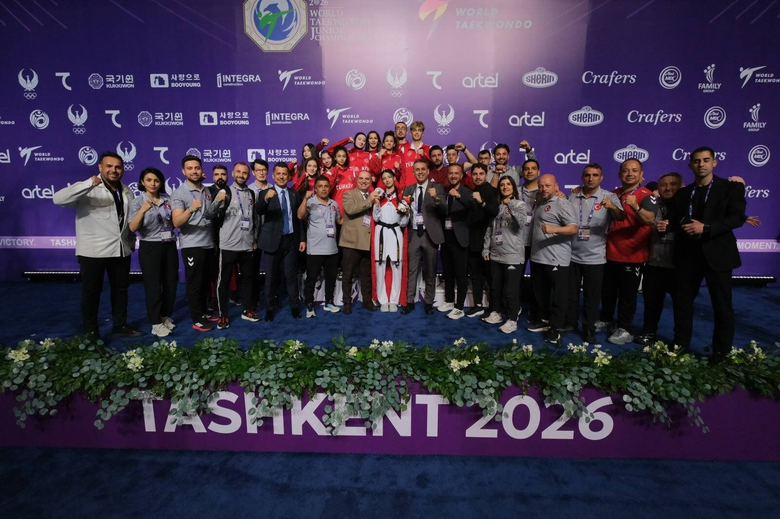 Aydınlı Milli Sporcu Cansu Dünya İkinciliğiyle Gurur Yaşattı: Tebrik Mesajları Yağdı