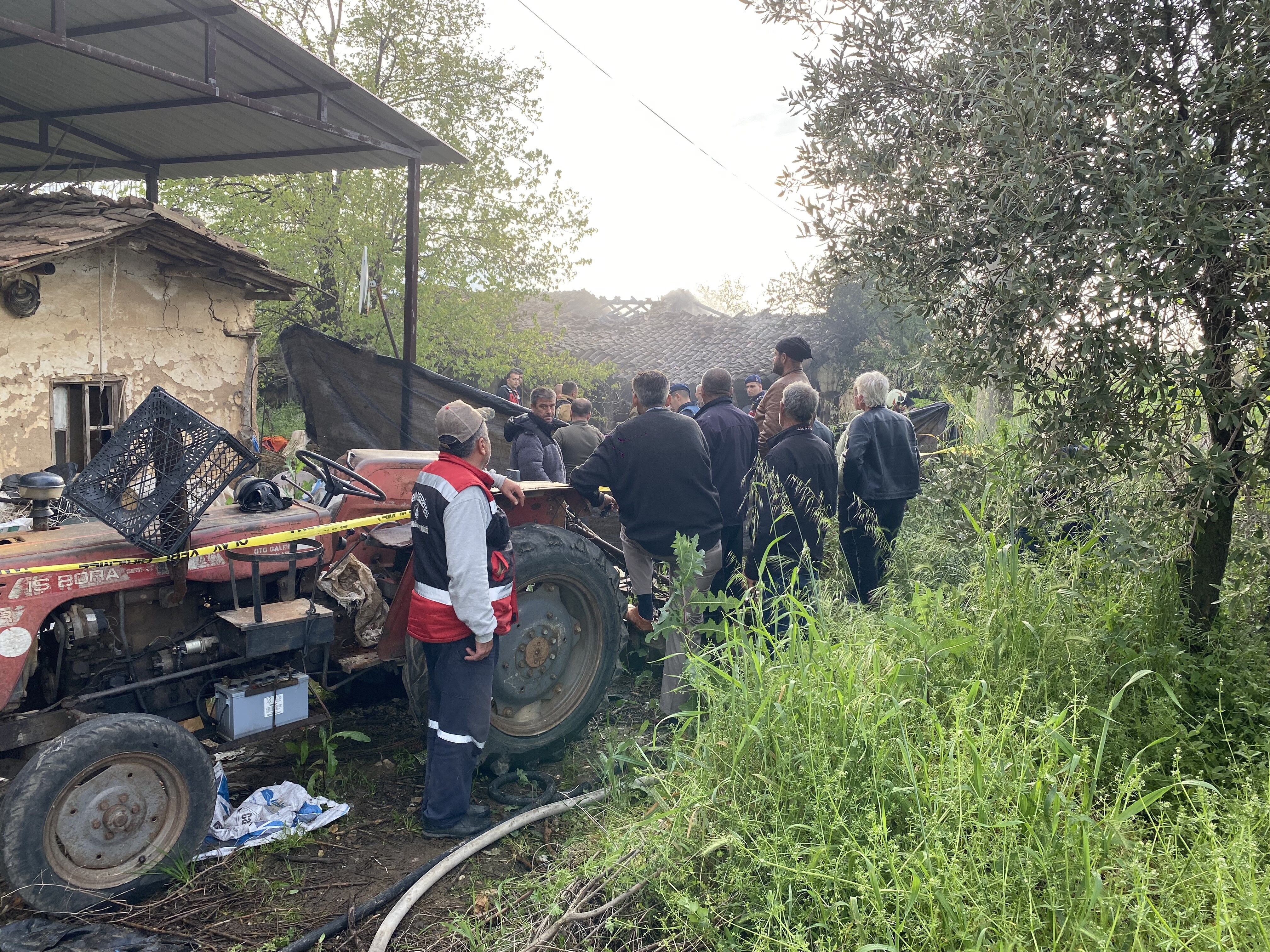 Bağ Evinde Yangın! 1 Kişi Hayatını Kaybetti (5)