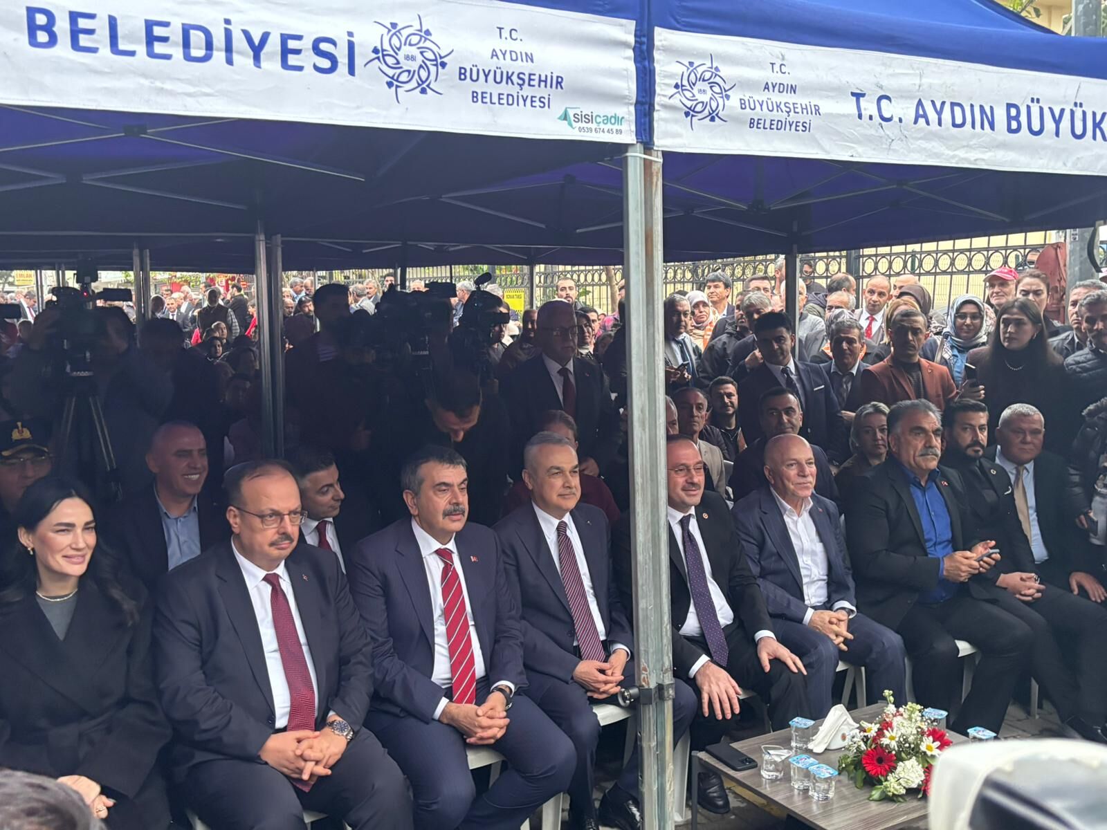 Bakan Tekin (5)-1