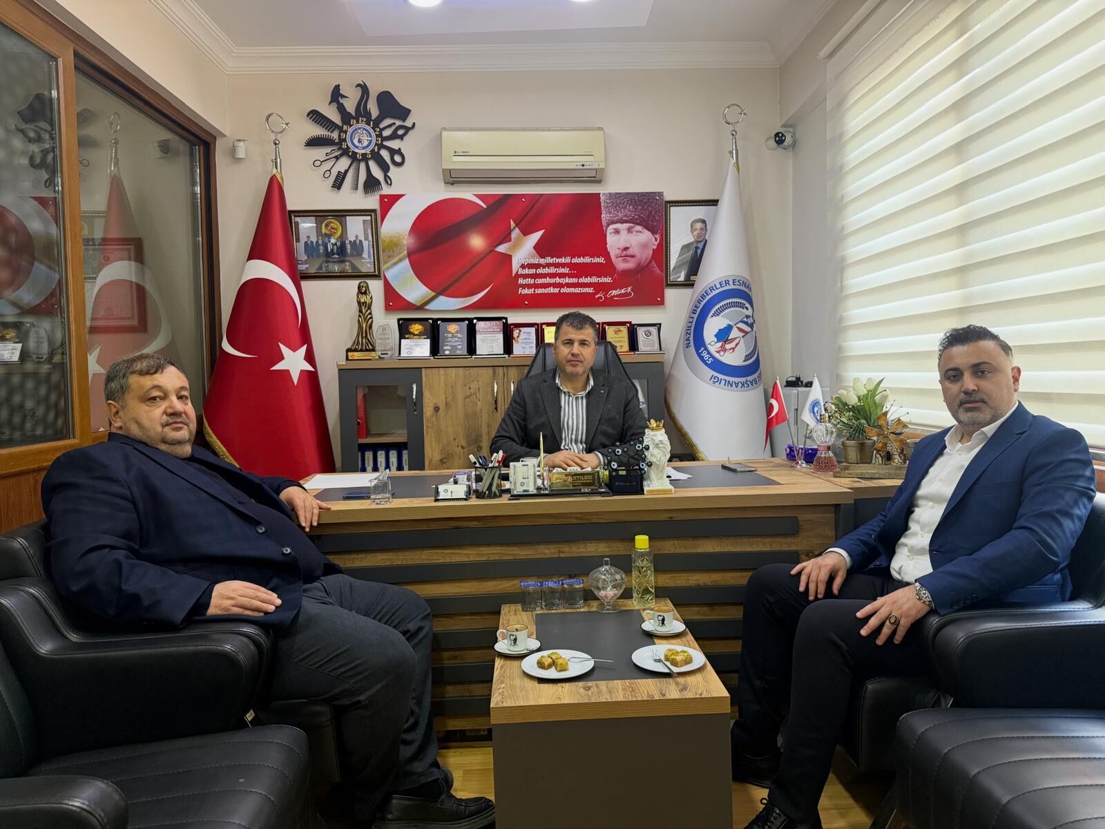 Başkan Avşar Nazilli’de esnaf odalarıyla buluştu