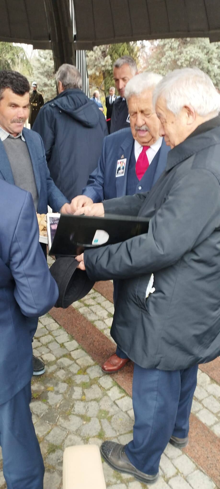 Baskan Kapli Ozalin Anma Torenine Katildi Aydinin Incirini D 655732 E9Cda3