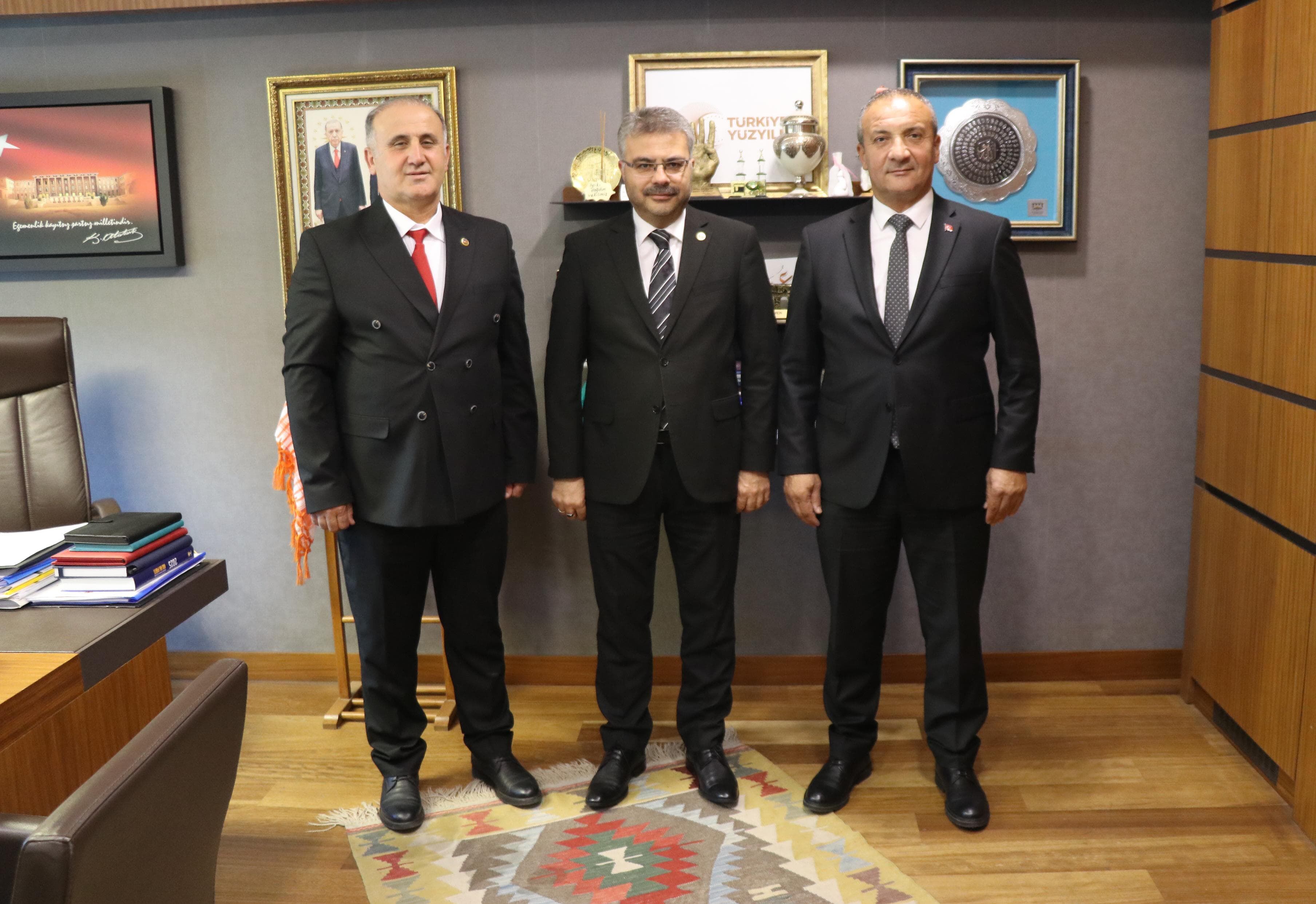 Başkan Kaya Ankara’dan müjdelerle döndü