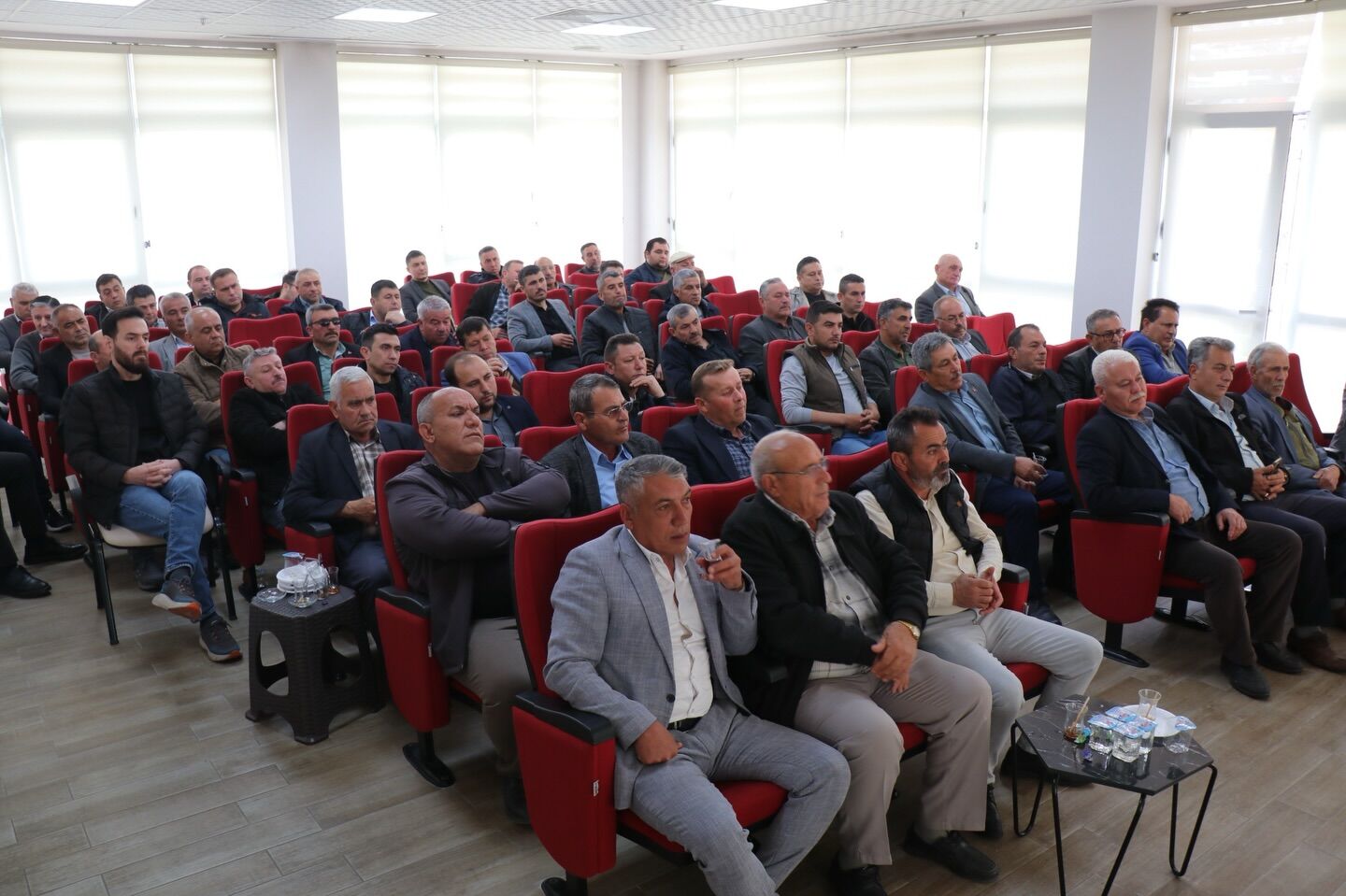 Bozdoğan’da 2 yıllık hizmet masaya yatırıldı: Başkan Özel Muhtarlarla buluştu