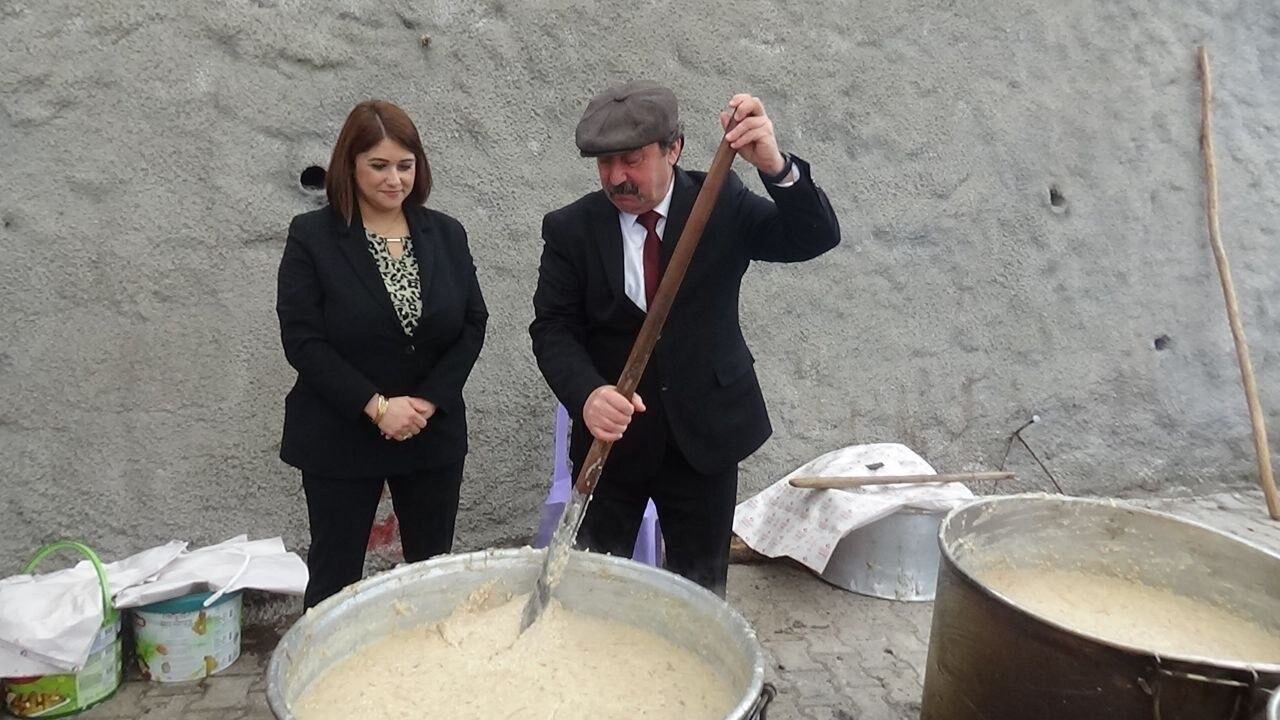 Bozdoganda 8 Bin Kisilik Hayir Sehitler Dualarla Anildi 653689 5Eef5F4B71659Ba17C9B2045C84Fe767