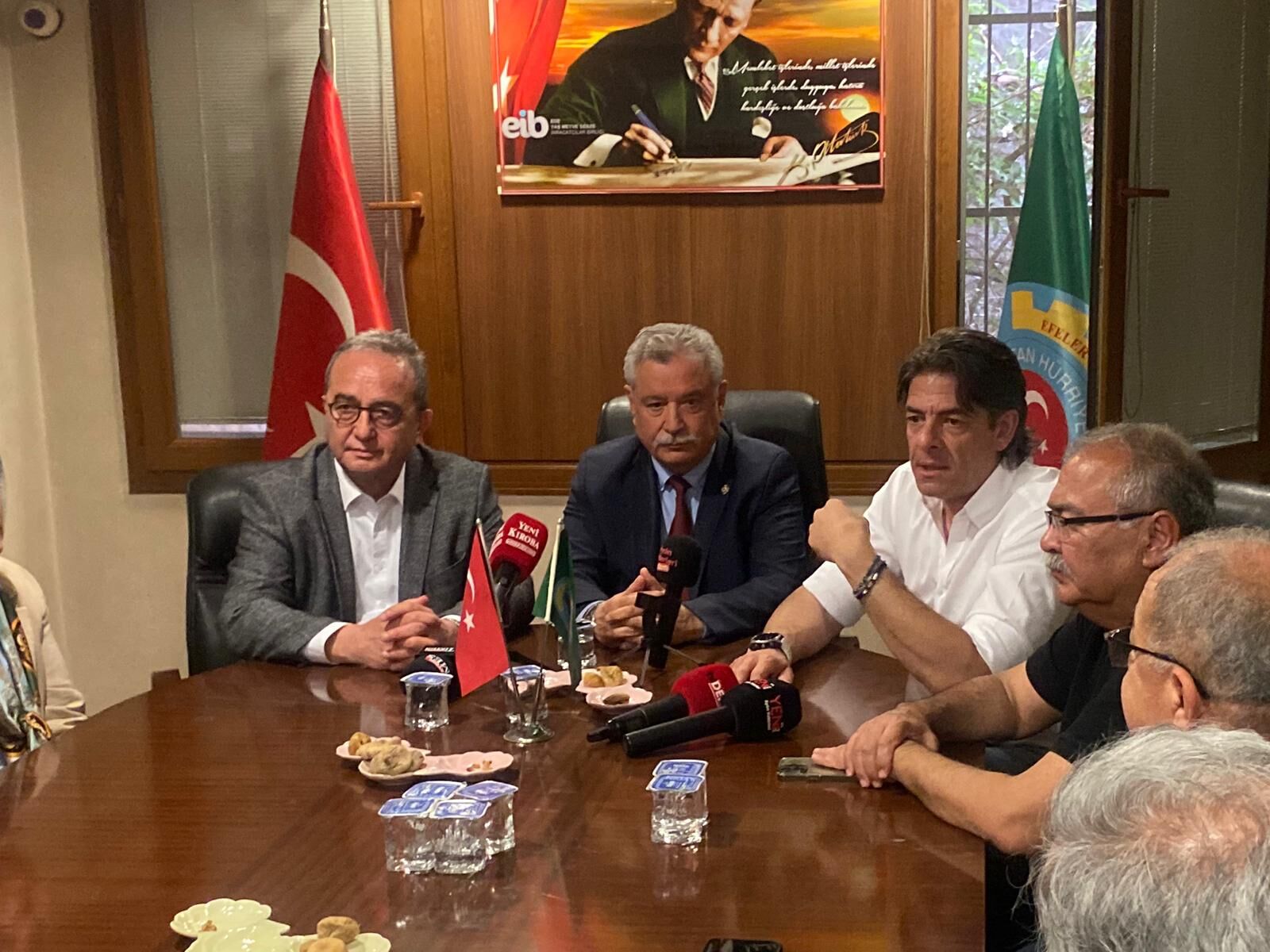 CHP’li Solakoğlu’ndan Efeler Ziraat Odası’na ziyaret: Aydın çiftçisinin sorunları ele alındı