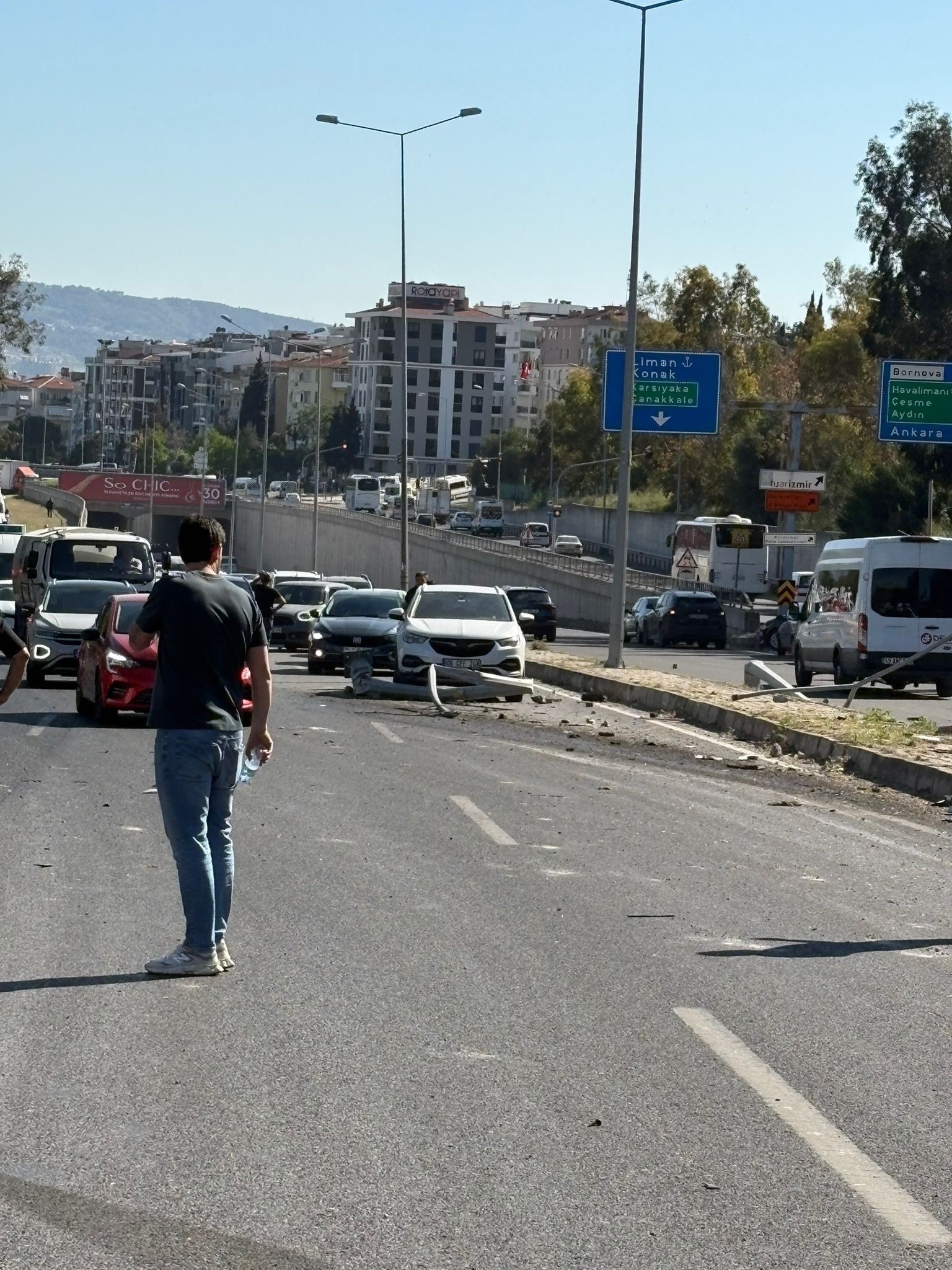 Freni Patlayan Tır 6 Araca Çarptı! Ölü Ve Yaralılar Var (11)
