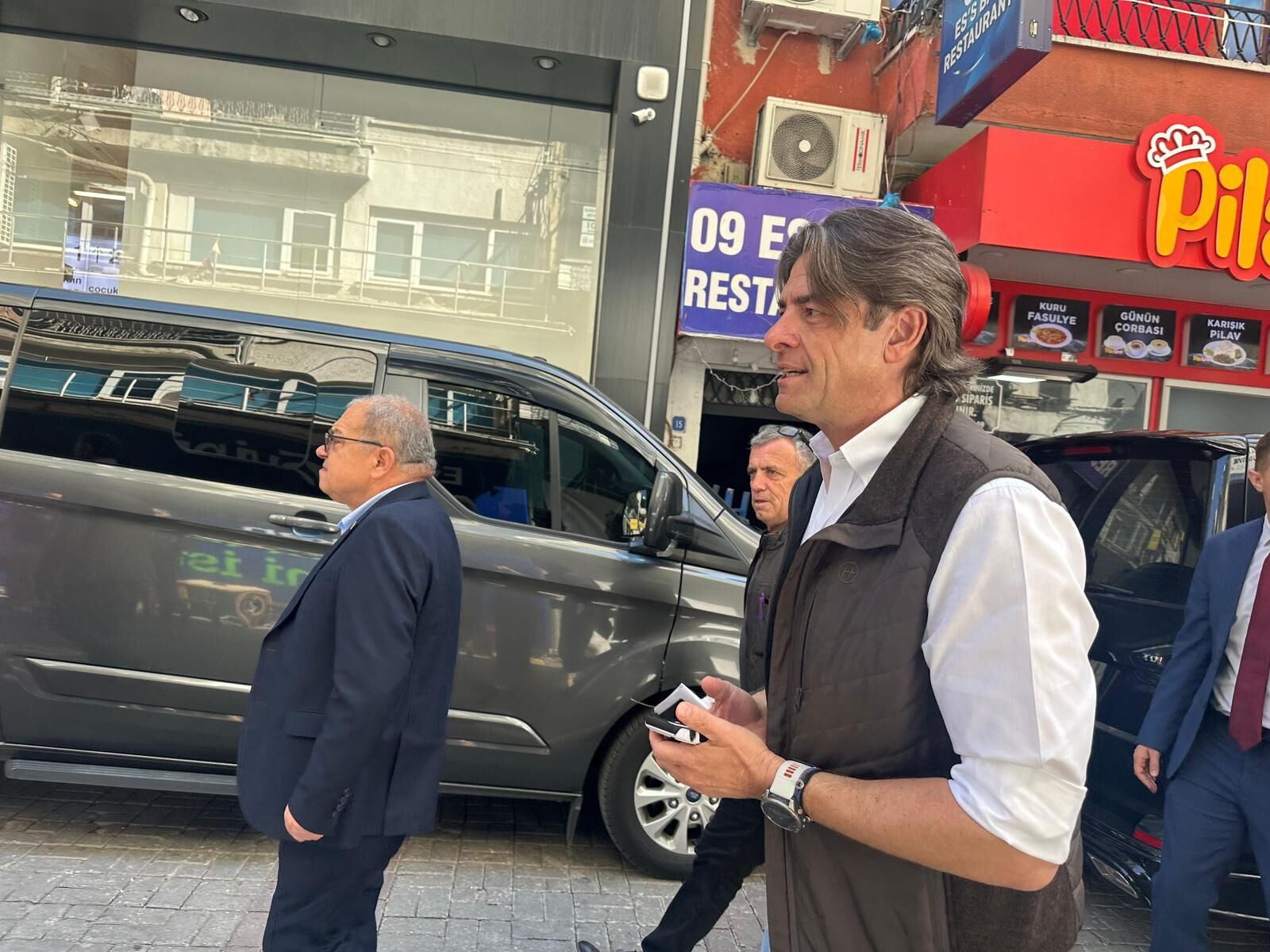 Gölge Bakanı Solakoğlu Aydın’da İlk Durağı İl Başkanlığı Oldu (2)