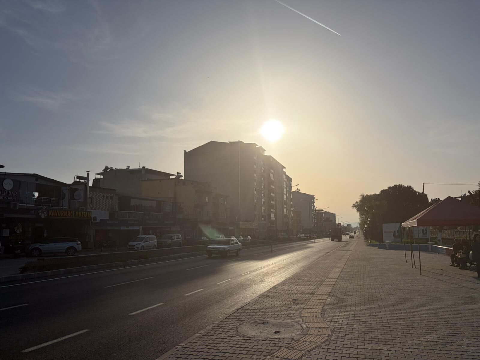 İncirliova Rahat Nefes Aldı Aylardır Süren Yolun Bir Kısmı Yenilendi (1)