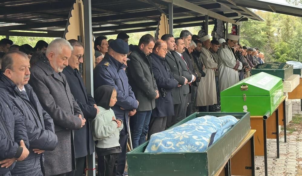 Korkunç Kazada Ölen 7 Kişinin Cenazesi Ailelerine Teslim Edildi (3)