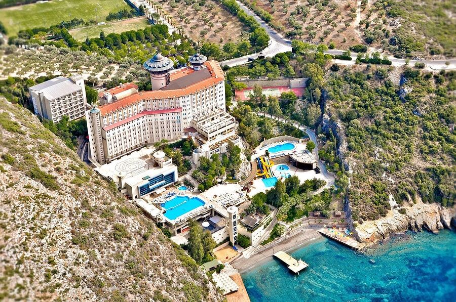 Kuşadası Otelcilik