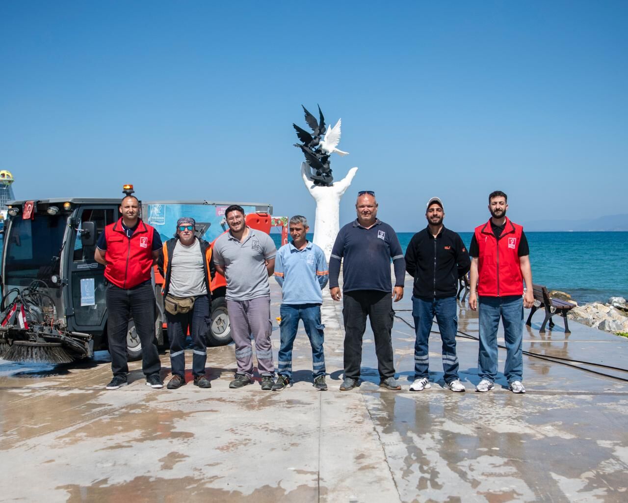 Kusadasinda Sahil Bandina Estetik Dokunus Sezon Oncesi Calis 658178 49Df7E