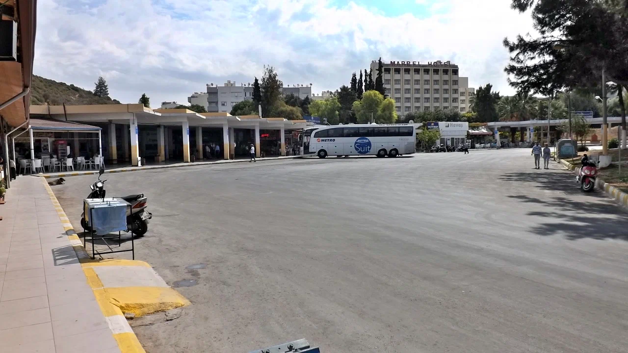 Kuşadası’nda Şehirlerarası Otobüs
