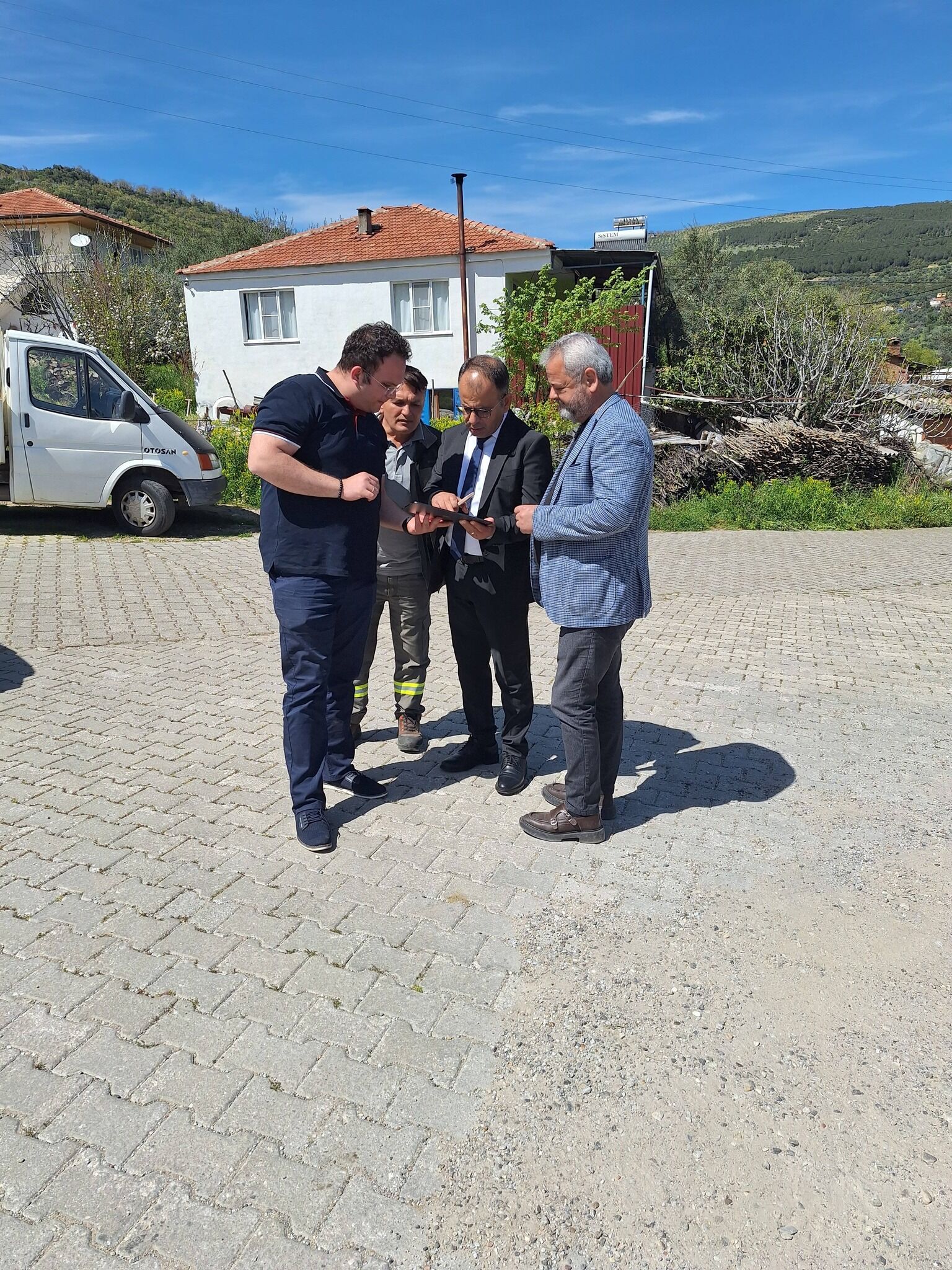 Kuyucak’ta Ankara destekli AYDEM yatırımı: Muhtarlar istedi ekipler sahaya indi