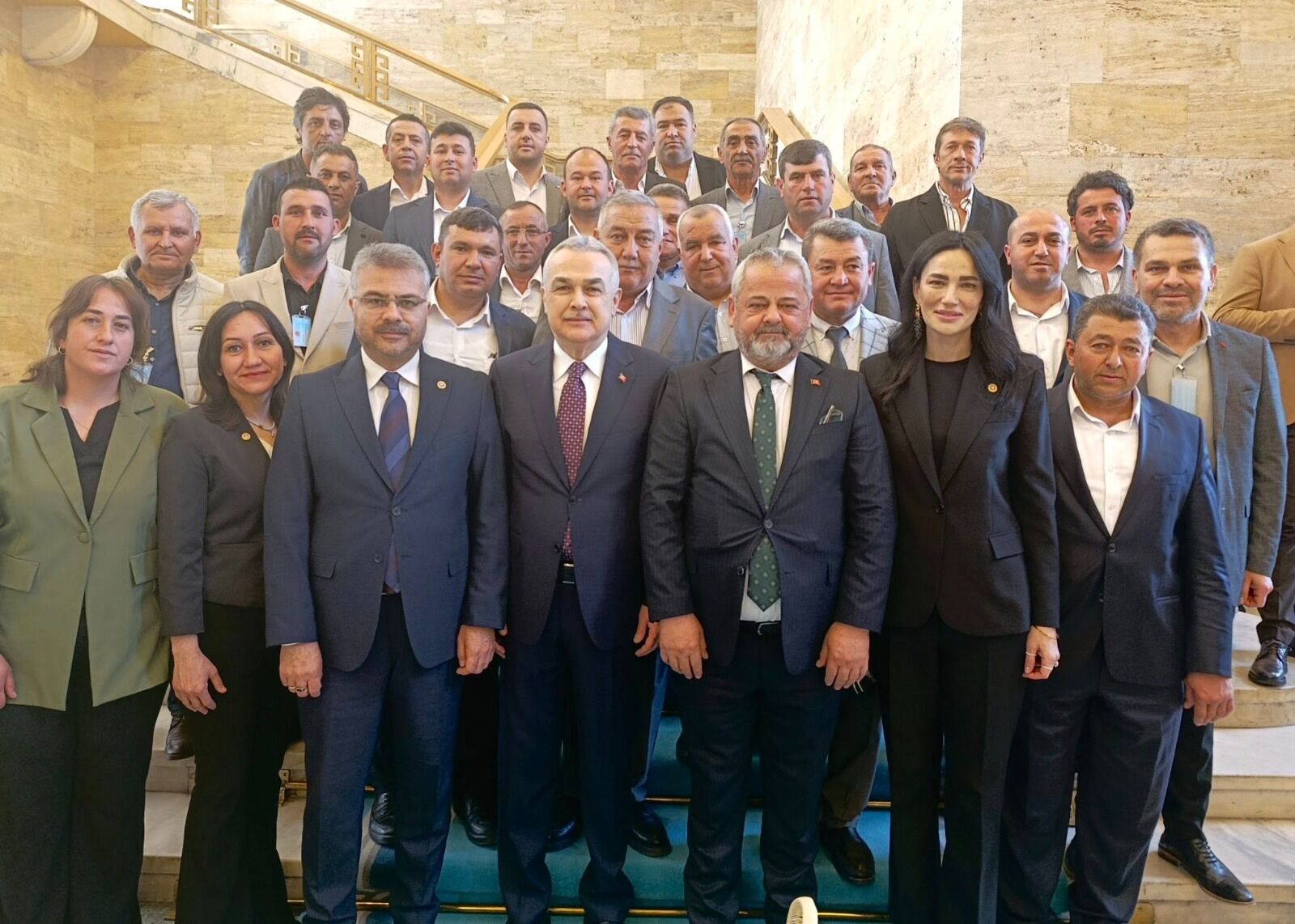 Kuyucak’tan Ankara’ya Çıkarma! Ak Parti Heyeti Ve Muhtarlar Tbmm’de (2)