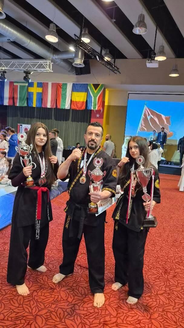 Nazilli’nin Gençlerinden Avrupa Çıkartması 2 Altın, 1 Gümüş Madalya!