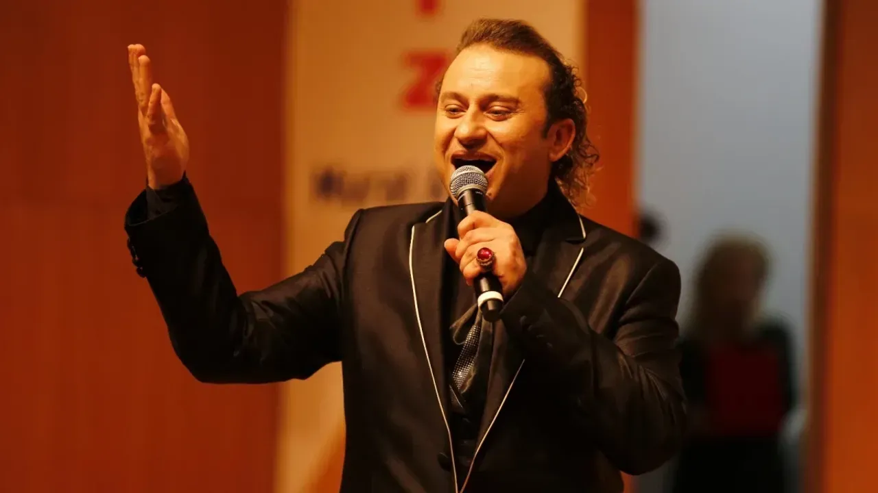 Onur Akay Entübe Edildi