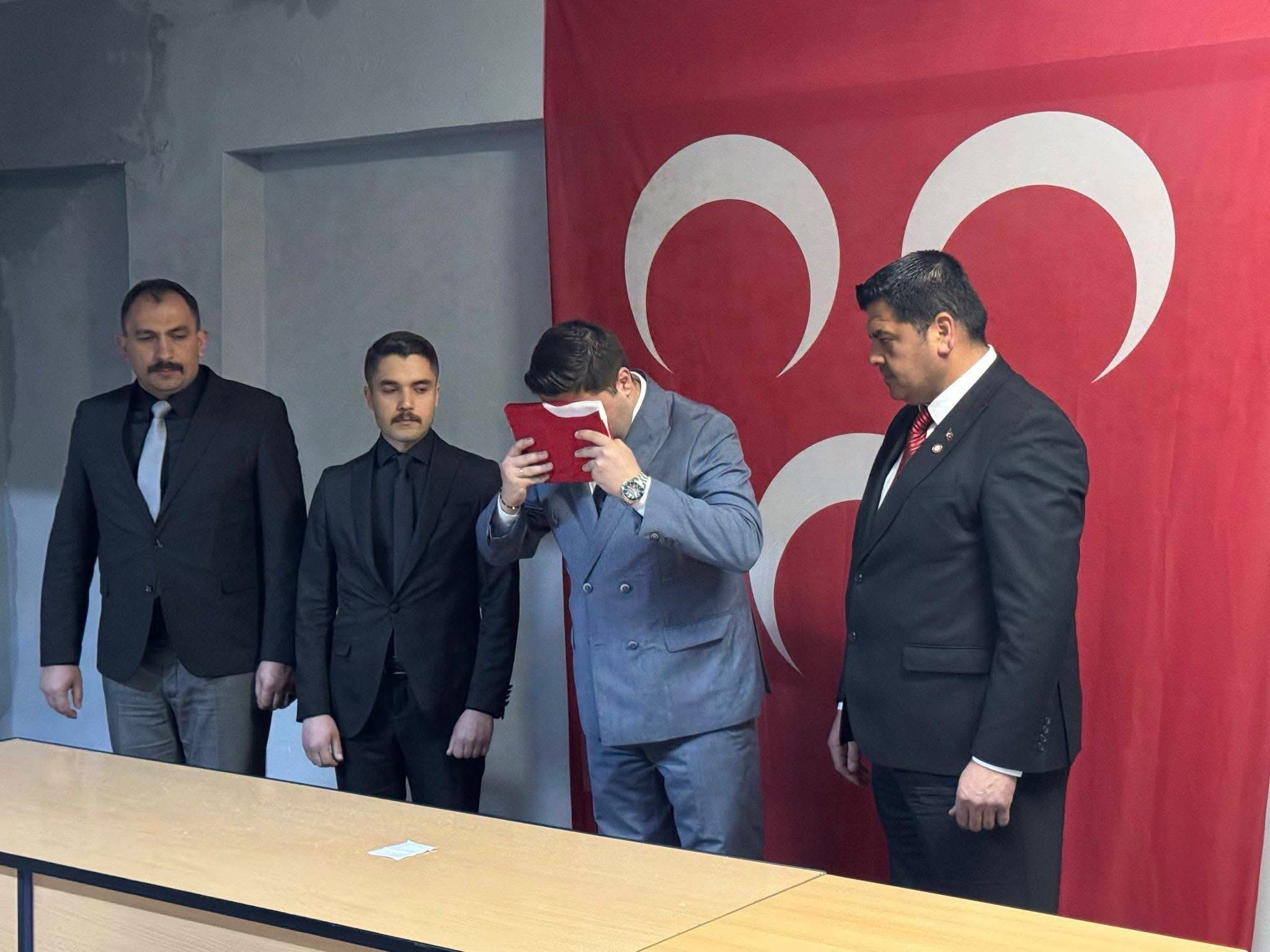 Ülkü Ocakları (1)