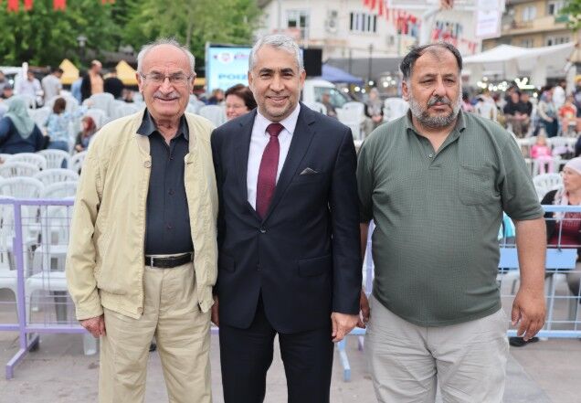 Adü Rektörü Kent Çilek Festivali’nde “Muhabbetin Ve Emeğin Başkenti” (2)