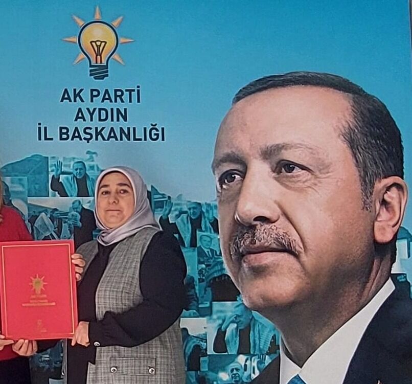 Ak Parti Aydın’da Şok Gelişme! İki Ilçe Başkanı Aynı Anda Partiden Ayrıldı (2)