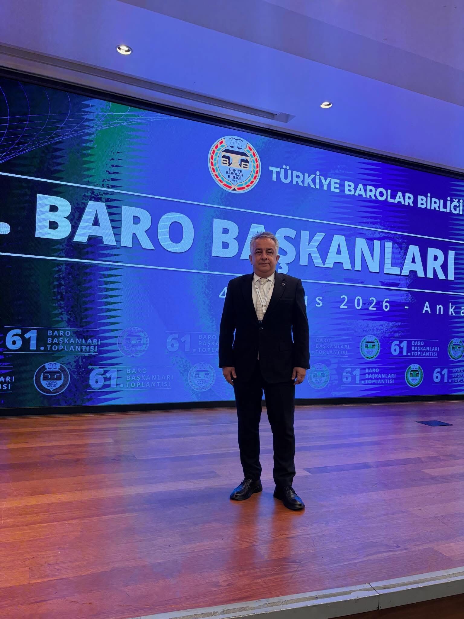 Aydın Barosu kritik zirveye katıldı: Hukuk savunucuları başkentte yürüdü
