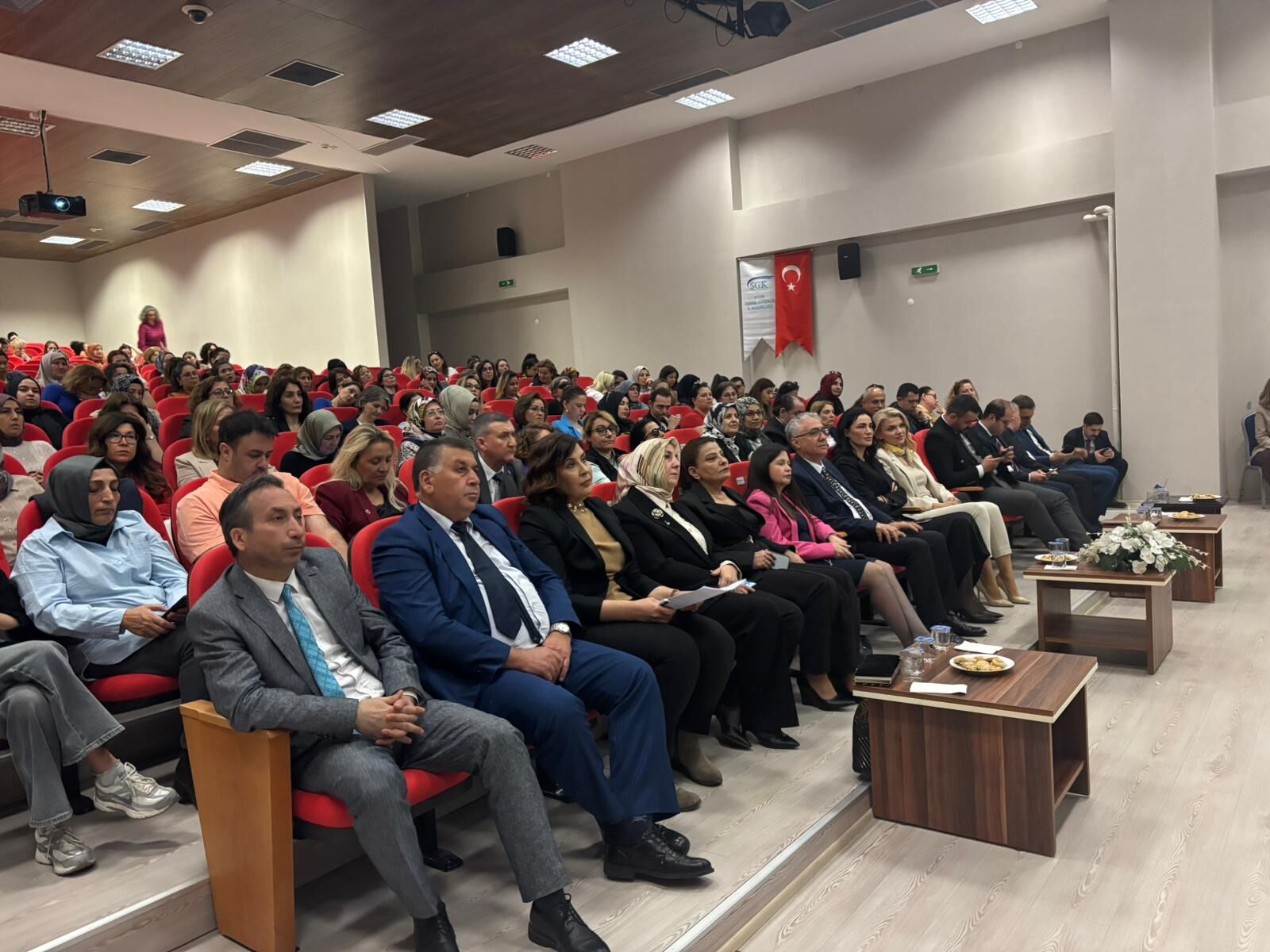 Aydın’da “Başarı Öyküleri” paneli düzenlendi: Kadınların başarı hikayeleri paylaşıldı