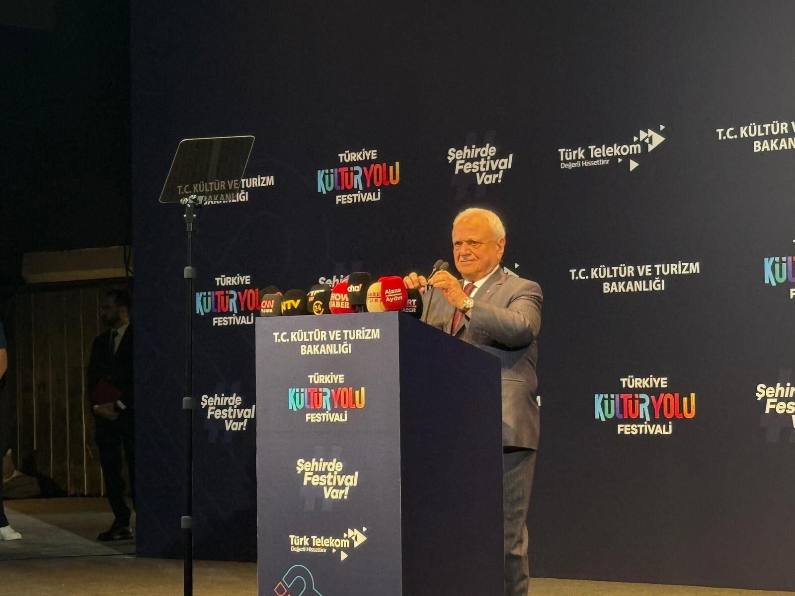 Aydın’da Kültür Yolu Festivaliyle Atilla Koç Kültür Merkezi Açıldı (2)
