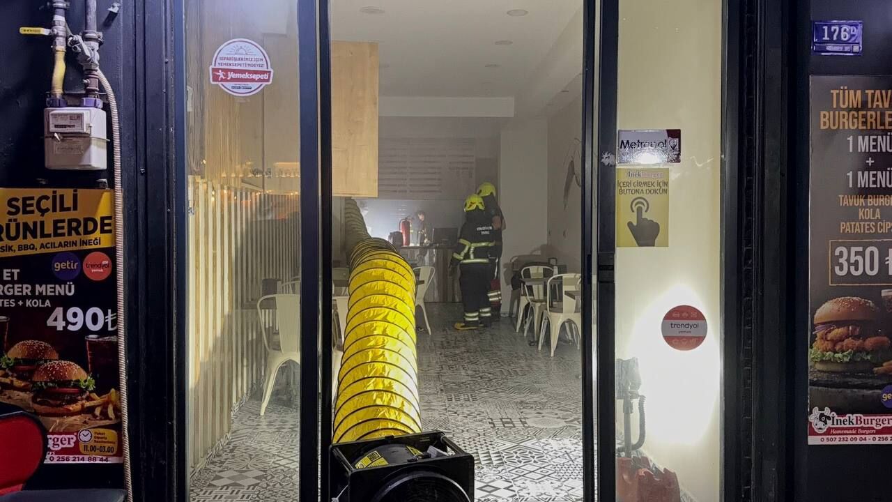 Aydın’da Yangın Paniği Bölgeye Ekipler Sevk Edildi (2)