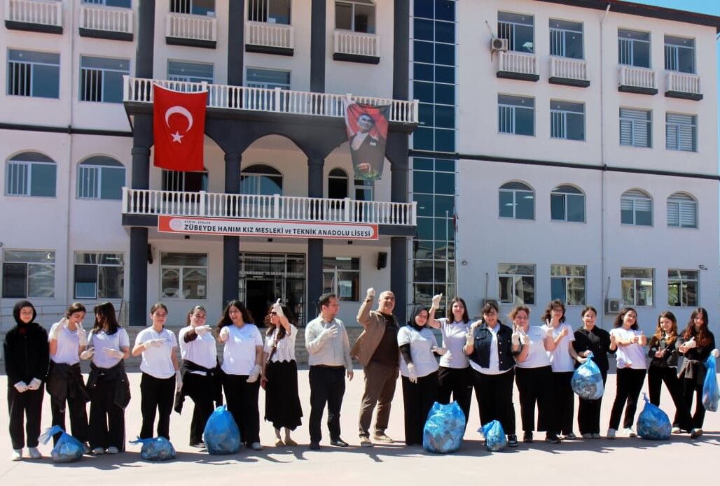 Aydın'da 'Yeşil Vatan' etkinliği! Öğrenciler herkese örnek oldu